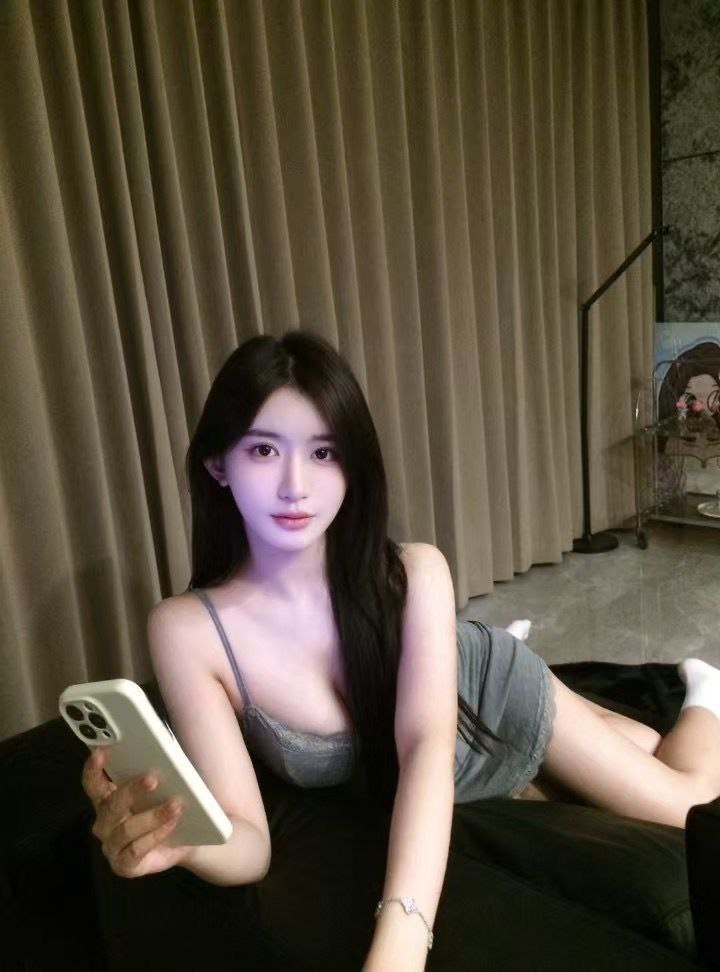 Incall Vs Outcall Singapore – Calm Lobby Arrival For Sg Escort